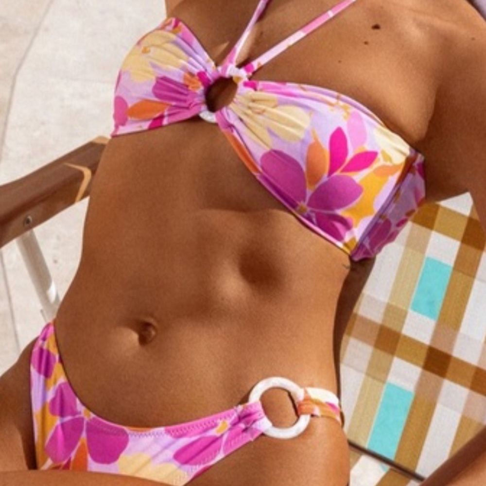 White fox bikini